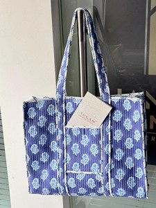 Bolsa de Mano de Algodón Hecha a Mano con Estampado de Bloques, Ecológica, Ligera, para Viaje, con Cierre Blanco, para Uso Diario, Hecha en India - Product Image 3