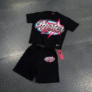 Conjunto de Camiseta y Pantalones Cortos Unisex de Estilo Urbano con Pedrería y Estampado DTG, Color Negro Lavado, Personalizado y de Alta Calidad para Hombre - Product Image 1