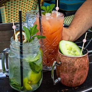 1000 Pezzi Spiedini per Cocktail in Bambù Naturale Rosa, Stuzzicadenti per Antipasti con Decorazioni a Perla - Product Image 3