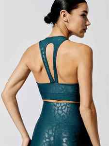 Conjunto de Yoga de Dos Piezas para Mujer, Ropa Deportiva Personalizada 2026, Cintura Alta, Transpirable, Bra Deportivo y Pantalones Elásticos Sin Costuras - Product Image 3