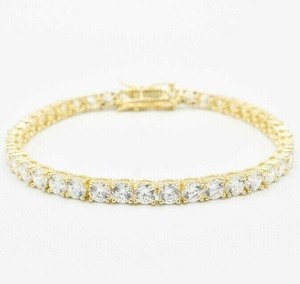 Pulsera de Plata de Ley de 8 Pulgadas para Mujer, con Moissanita VVS1 de Corte Redondo de 4 mm, Chapada en Oro Amarillo de 14K, Estilo Tenis - Product Image 6