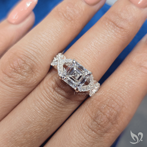 แหวนเพชรทรง Asscher 3 กะรัต รับรองโดย IGI ดีไซน์วงแหวนแบบเกลียวประดับเพชรแบบ Pave ตัวเรือนทองคำขาว 10K - Product Image 4