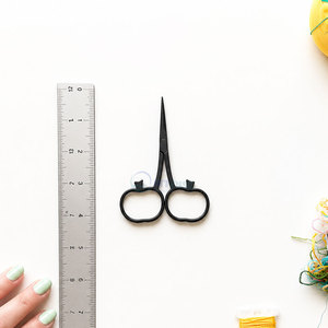Pumpkin Shape Embroidery Scissors Sharp Fine Tip Stainless Steel Sewing Tool for <b>Needlework</b> and DIY Crafts - Product Image 5
