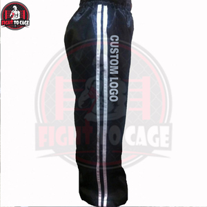 Pantalones de Kickboxing Negros de Alta Calidad, Satinados con Rayas Blancas, Mejor Proveedor, Servicio OEM, Ecológicos, Ligeros, para Hombre - Product Image 2