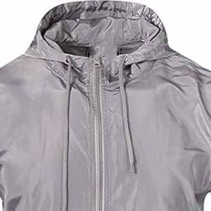 Chaqueta Impermeable para Adultos Fabricada en Pakistán, Chaqueta Tipo Paracaídas, Cargada por Dress Sports - Product Image 2