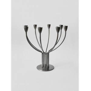 Brass <b>Candle</b> Stand With Leaf Design Heat Resistant Home Decoration Metal <b>Candle</b> <b>Holder</b> For Tabletop Use - Product Image 5