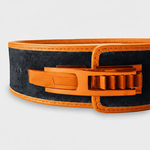 Ceinture de musculation à levier en cuir durable avec fermeture en acier robuste pour un ajustement confortable et sécurisé - Product Image 1