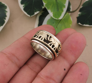 แหวนเงินแท้ 925 ลายช้างนำโชค ประดับเพชรแบบฝังขอบ ดีไซน์รูปสัตว์ เครื่องประดับสัญลักษณ์แห่งโชคลาภและปัญญา ของขวัญสำหรับทุกเพศ ขายส่ง - Product Image 6