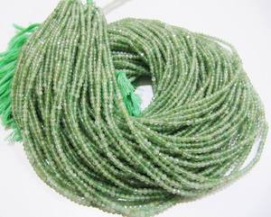 Perles de pierre semi-précieuse rutilée verte naturelle, 2 mm, rondes facettées - Product Image 4
