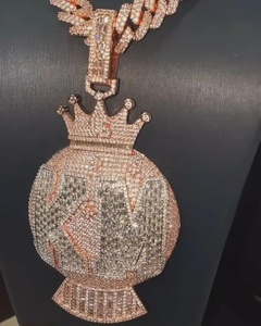 Colgante Medallón Hip Hop de Cadena Cubana Bicolor, Chapado en Plata 925, con Incrustaciones de Circonitas, Personalizable con Nombre y Letra, con Colgante de Corona Personalizado, Para Regalo - Product Image 3