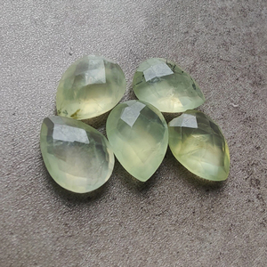 Piedra Preciosa Natural de Prehnita, Corte Briolette, Forma de Pera, Calibrada, Tamaños Personalizados Disponibles - Product Image 4