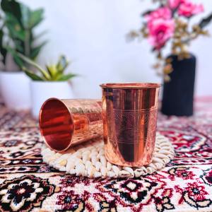 Gobelet en cuivre gravé au design minimaliste, idéal pour un usage quotidien, gobelet à boire en cuivre pur et vaisselle bénéfique pour la santé ayurvédique - Product Image 2