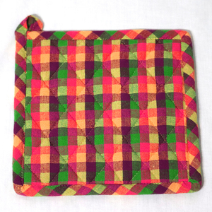 Potholder Patterns Wholesale in India Beautiful Color Yarn Dyed checkered Pattern cotton <b>kitchen</b> pot <b>holder</b>. - Product Image 2