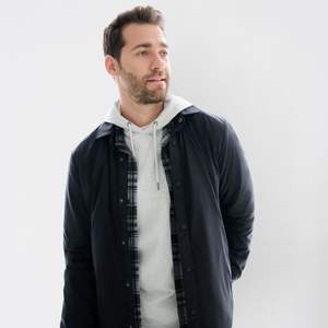 เสื้อเชิ้ตผ้าแฟลนเนลผู้ชาย เสื้อทำงาน โพลีเอสเตอร์/คอตตอน ลายเรียบ สวมใส่สบาย ไม่ยับ ระบายอากาศดี ผลิตตามแบบ OEM ขายส่งจากโรงงาน เสื้อเชิ้ตฤดูร้อนสำหรับผู้ชาย - Product Image 2