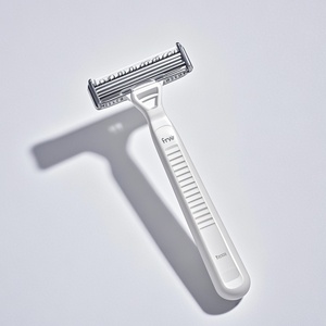 มีดโกนแบบแมนนวล Mild Shave ประสิทธิภาพสม่ำเสมอ มีดโกนคลาสสิก อลูมิเนียมเคลือบผิวด้วยกระบวนการอโนไดซ์ ช่องว่าง 0.68 มม. ด้ามจับมีดโกน - Product Image 3