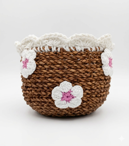 Cesta POPPY BASKET Tejida a Mano de Jacinto de Agua, Cesta Decorativa de Flores de Ganchillo, Organizador de Almacenamiento, Decoración Natural Hecha a Mano para el Hogar, Ecológica - Product Image 1