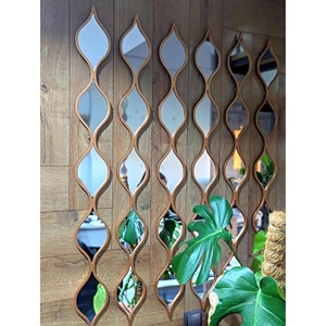 Cadre en fer goutte d'eau acrylique larme miroir mural accent décoratif - Product Image 1