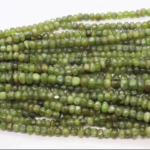 ลูกปัดเวสโซไนต์สีเขียว AAA แบบเรียบ ขนาด 6-7 มม. ลูกปัดเวสโซไนต์ดิบขัดเงา ขนาด 16 นิ้ว ลูกปัดเวสโซไนต์แบบหลวมสำหรับทำเครื่องประดับ - Product Image 1
