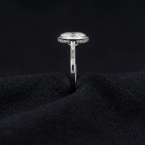 Bague solitaire de luxe en diamant ovale 3,5 carats, platine PT950, certifiée IGI, pour fiançailles et mariage, minimaliste, haute caratage - Product Image 2