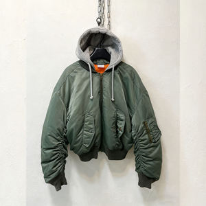 เสื้อแจ็คเก็ตวาร์ซิตี้ผู้ชายแบบลำลองสั่งทำพิเศษ คอตั้ง คุณภาพพรีเมียม มีให้เลือกหลายสี - Product Image 1