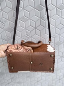 Bolso de hombro de cuero de vaca con pelo, nuevo, al por mayor, estilo Speedy, con grabado floral hecho a mano, estilo western, para mujer - Product Image 4