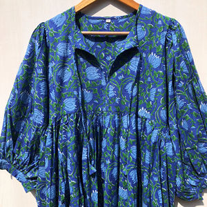Vestido Maxi Largo de Algodón Vintage Casual con Cuello en V y Manga Larga, Diseño Exclusivo para Dormir o Usar a Diario - Product Image 1