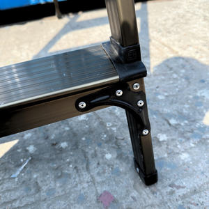 Aluminium <b>Step</b> Ladder 6–7 <b>Steps</b> Lightweight Folding Ladder Supplier - Product Image 1