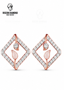 Pendientes de Diamantes Geométricos en Oro Rosa de 18K, Diseño Moderno con Centro Floral, Elegantes para Uso Diario, Joyería Fina, Regalo - Product Image 2