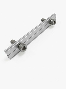 Rail de montage pour panneaux solaires L120, kit de rail de connexion en aluminium sur mesure, OEM/ODM disponible - Product Image 1