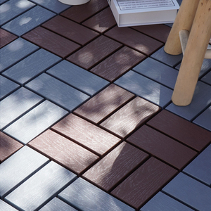 Dalles de terrasse extérieures antidérapantes à emboîtement en PP, solution de design graphique, revêtement de sol en vinyle pour projets extérieurs - Product Image 6