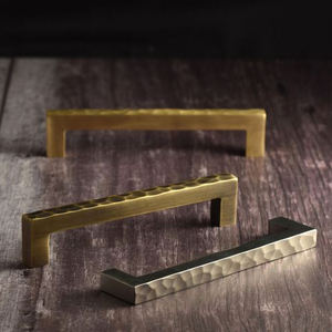 Poignées en laiton massif au design moderne pour armoires de cuisine, tiroirs de placard, poignée en laiton - Product Image 1