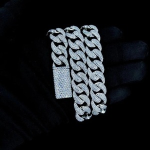 Best Selling Fine Jewelry Unisex Cuban Chain Diamond Alloy <b>Rose</b> Gold Plated Mossanite Diamond Miami Cuban Chain Necklace - Product Image 3