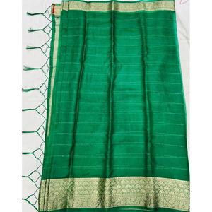 Diseñador Organza Seda Jacquard Borde Saree con Blusa Verde - Product Image 1