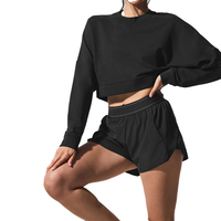 Ensemble haut court à col rond et short de sport pour femme, en tricot doux et vêtements de sport performants, ensemble 2 pièces personnalisé OEM