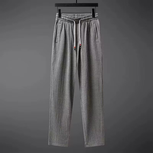 Conjunto Deportivo Personalizado con Logotipo, Sudadera con Capucha y Pantalones Rosa Unisex, Manga Larga, Cordón Ajustable, Ropa Casual de Otoño, 100% Algodón, Impresión por Transferencia de Calor - Product Image 1