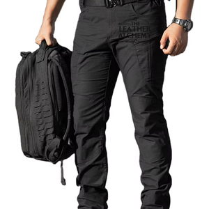 Pantalon cargo moderne pour homme, pantalon utilitaire de haute qualité avec plusieurs poches de rangement pour les aventures en plein air et les tenues décontractées - Product Image 1