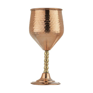Copa de Vino de Latón Hecha a Mano Estilo Vintage, Cáliz de Metal Dorado de Lujo, Copa Real para Beber, Decoración de Bodas y Vajilla para Bares de Hotel - Product Image 3