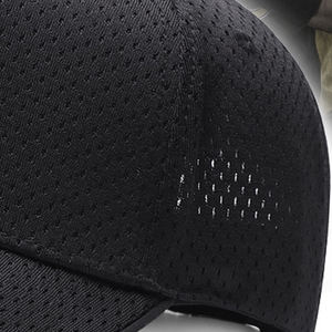 Gorras Deportivas de Malla de 6 Paneles con Logotipo Personalizado, Gorra de Béisbol Deportiva Premium con Diseño Personalizado, Gorra Trucker de 5 Paneles - Product Image 4