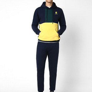 Trajes Deportivos para Adultos, Ropa Deportiva de Algodón y Poliéster, Hechos con la Mejor Calidad, Hechos en Pakistán - Product Image 1