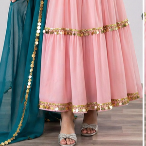ชุดเดรสเด็กแขนยาวปักลายสีชมพูสไตล์อัฟกานิพร้อมผ้าคลุมไหล่ ใส่ได้ทุกฤดู เสื้อผ้าพื้นเมืองอัฟกัน - Product Image 3