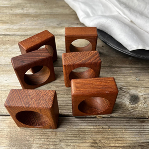 Ensemble d'anneaux de serviette en bois en forme de cœur, support décoratif de table en bois naturel pour la cuisine, la salle à manger et la décoration de la maison - Product Image 4