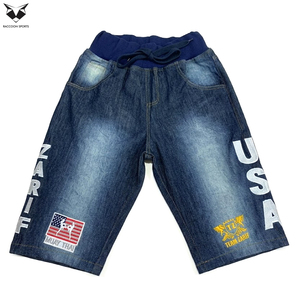 Shorts en jean de couleur unie personnalisés, faits à la main avec impression de logo, pour hommes, coupe droite, très demandés - Product Image 1