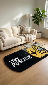 Alfombra Moderna Antideslizante de Lana Hecha a Mano con Forma de Batería y Diseño Único 'Stay Positive' para Decoración del Hogar - Product Image 5