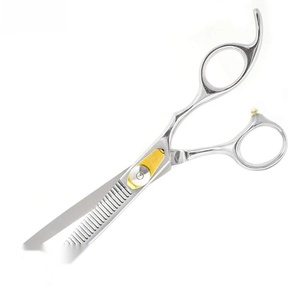 Ciseaux à cheveux Ryzer Studio en acier inoxydable pour droitiers, à pointe affûtée, manche long, en plastique, non pliables, qualité A+, pour usage en salon - Product Image 5