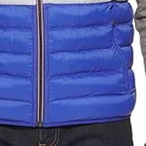 Chaqueta Acolchada con Burbujas para Unisex, de Alta Calidad, Impermeable, con Capucha Desmontable, Estilo Urbano, Diseño con Parches en la Parte Delantera - Product Image 3