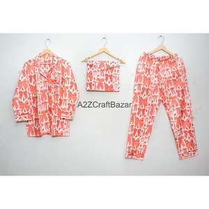 Conjunto de Pijama de Algodón 100% Puro para Mujer, Suave y Transpirable, para Invierno/Verano, Pantalones Cortos de Punto, Camiseta con Logotipo en la Espalda, Venta al Por Mayor - Product Image 4