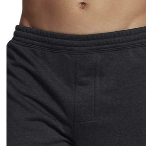 Servicios de personalización de marca para pantalones cortos de gimnasio y running con entrepierna de 5 pulgadas, garantizando líneas de suministro seguras para compradores por contrato. - Product Image 2