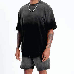 Ensemble 2 pièces décontracté pour homme : T-shirt à épaules tombantes et short assorti – Collection été 2026 - Product Image 4