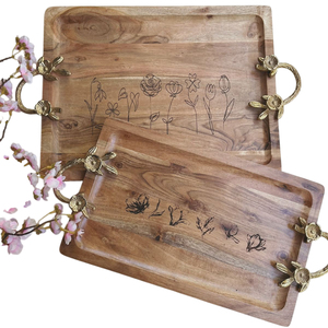 Bandeja ovalada de madera natural de alta calidad con elegantes asas de metal plateado con detalles de toro para uso en el hogar, hoteles y restaurantes. - Product Image 3