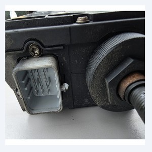 อะไหล่รถยนต์มือสอง ใช้ได้กับ Opel 49900-11000 ตัวกระตุ้นเบรกมือไฟฟ้า EPB ผ่านการทดสอบแล้ว อะไหล่รถยนต์เกาหลี - Product Image 3